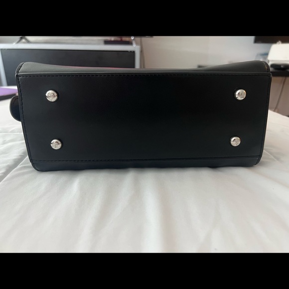 Fendi Purse - Picture 6 of 12